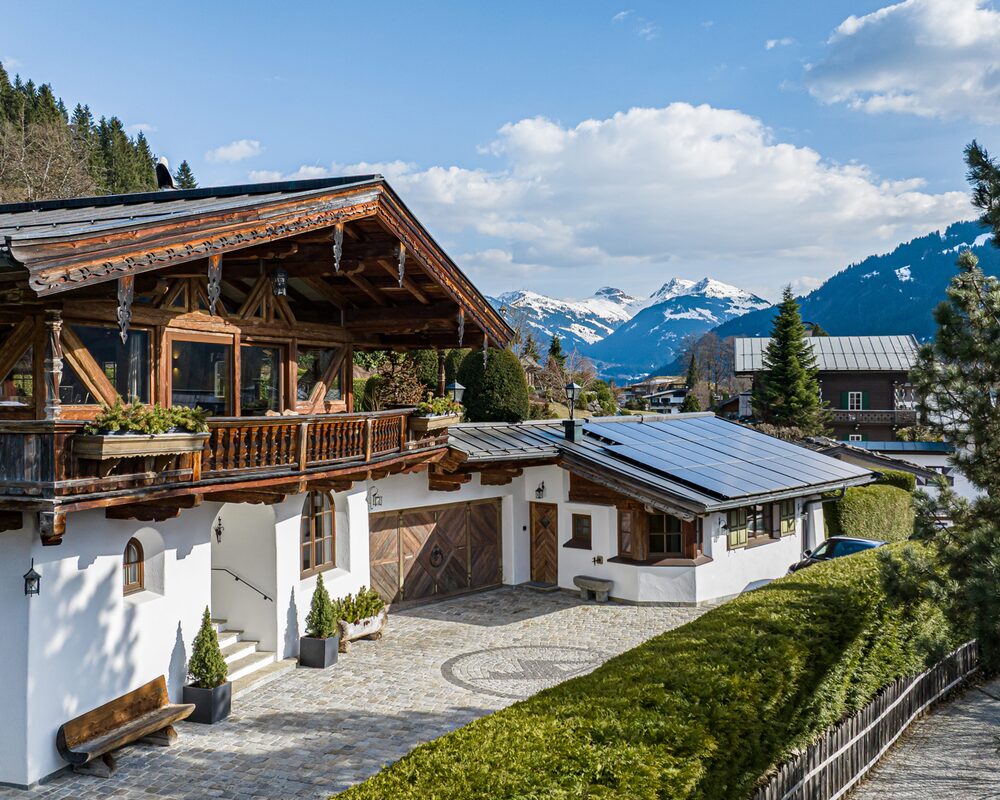 Alpine Cottage