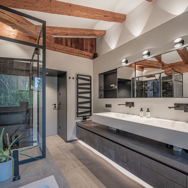 Alpine Cottage